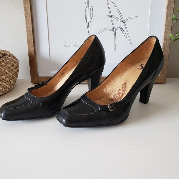 Sofft Square Toe Heels Size 6.5W - Picture 5 of 16